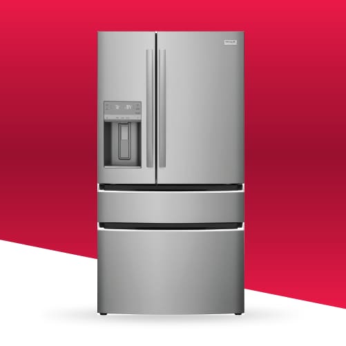 https://mediablob.electrolux.com/media/Frigidaire_Media/Black%20Friday%202025/Web/Featurette/Frig%20Black%20Friday_Web_Cooking_Featurette1.png