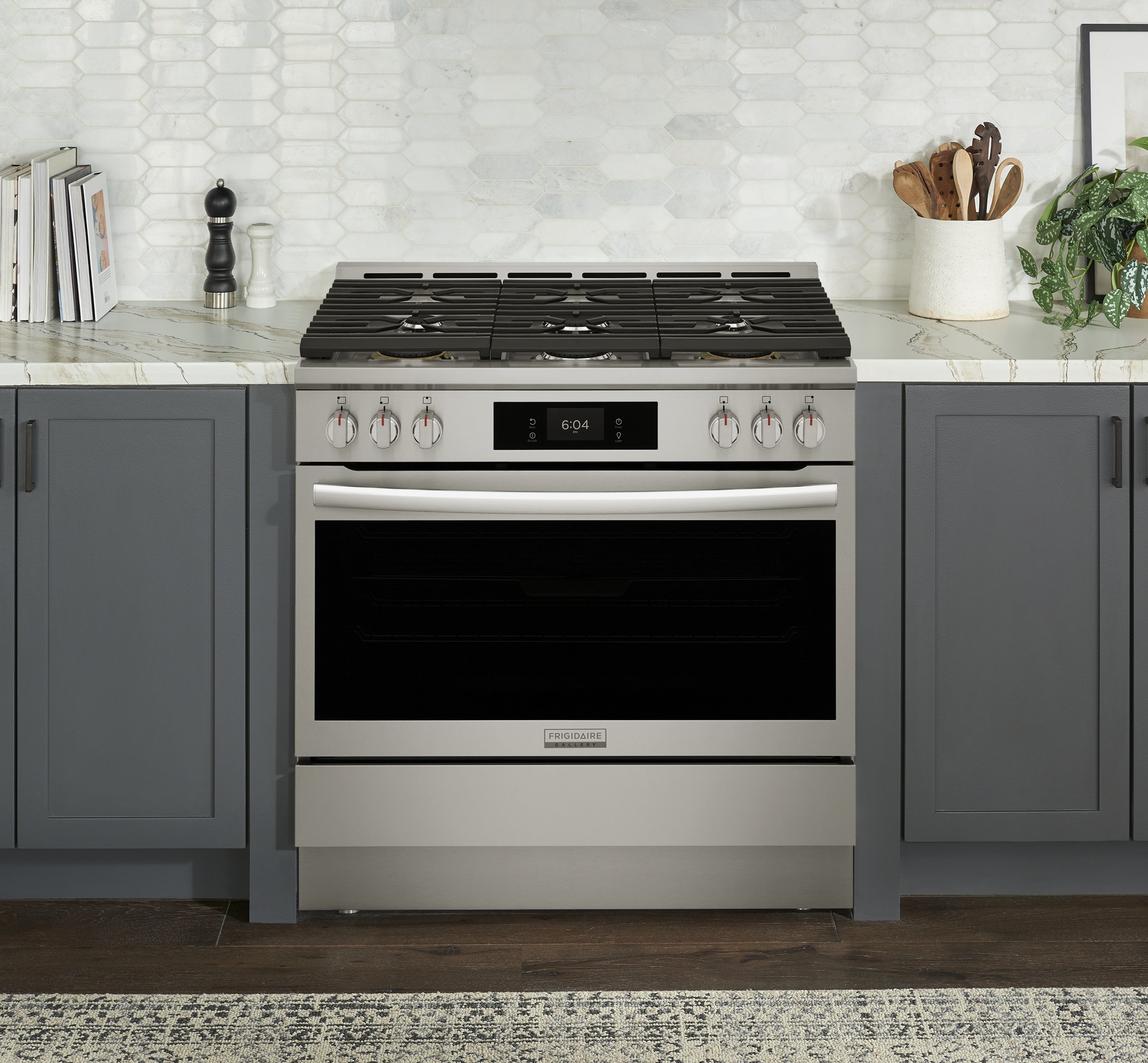 Dual Fuel Range in kitchen